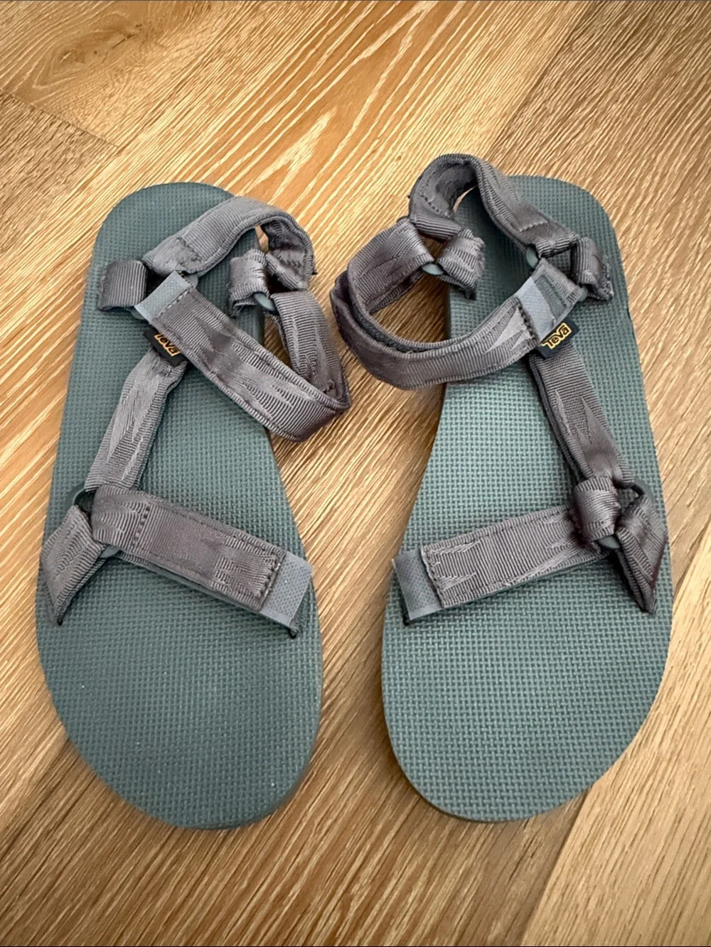 EUC Teva original Universal sandal men's size 12